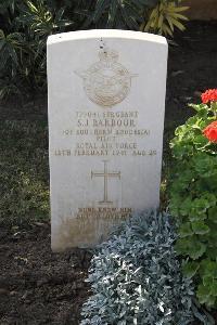 Ismailia War Memorial Cemetery - Barbour, Stanley John